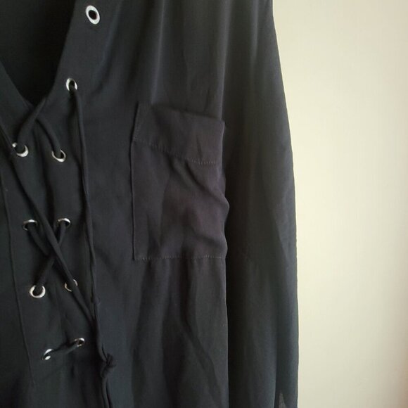 a.n.a A New Approach black romantic long sleeve, lace up blouse plus size 3x - Picture 5 of 11